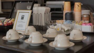 Free daily self-serve breakfast