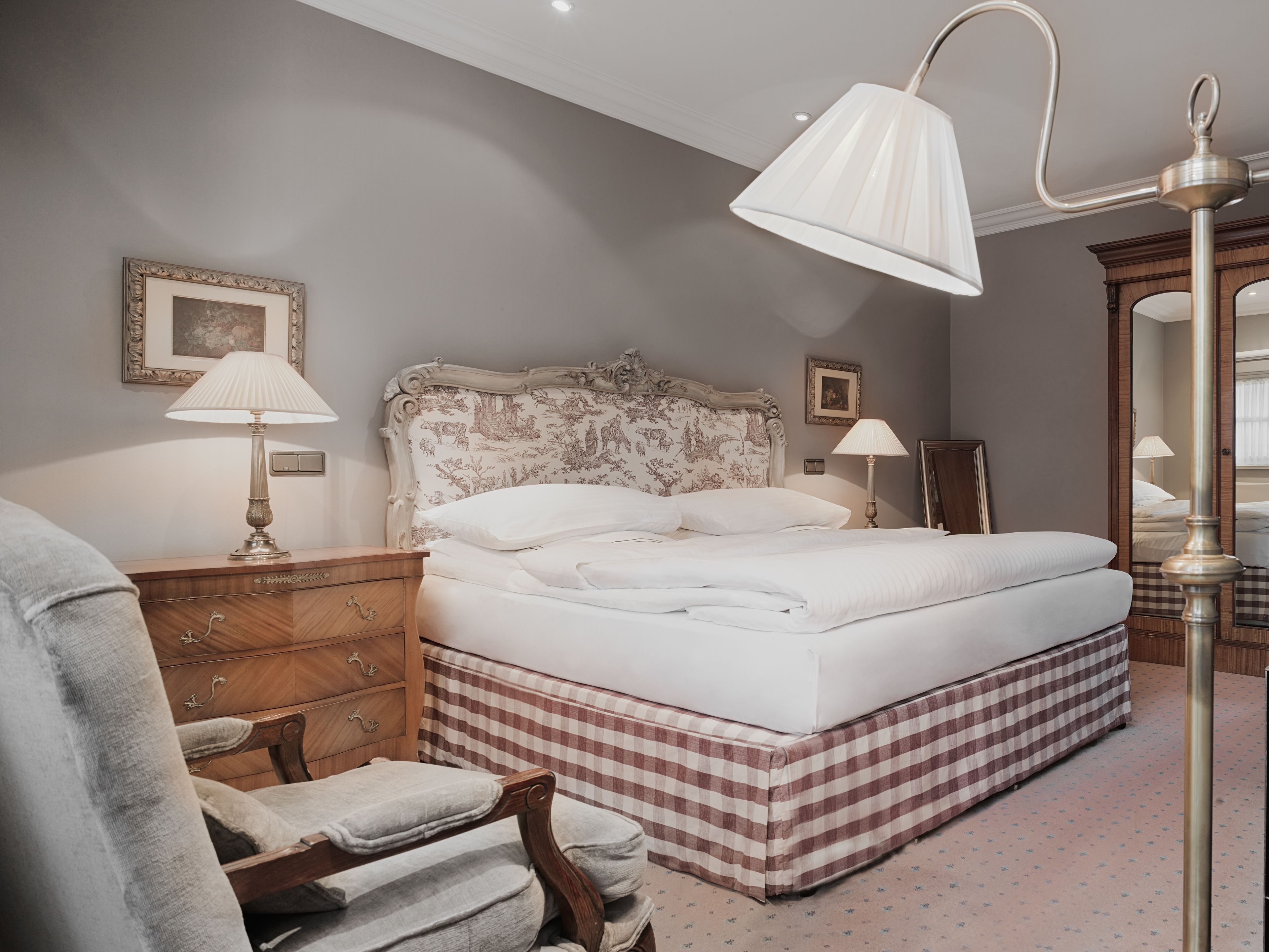1 chambre, literie de qualité supérieure, couette en duvet d'oie
