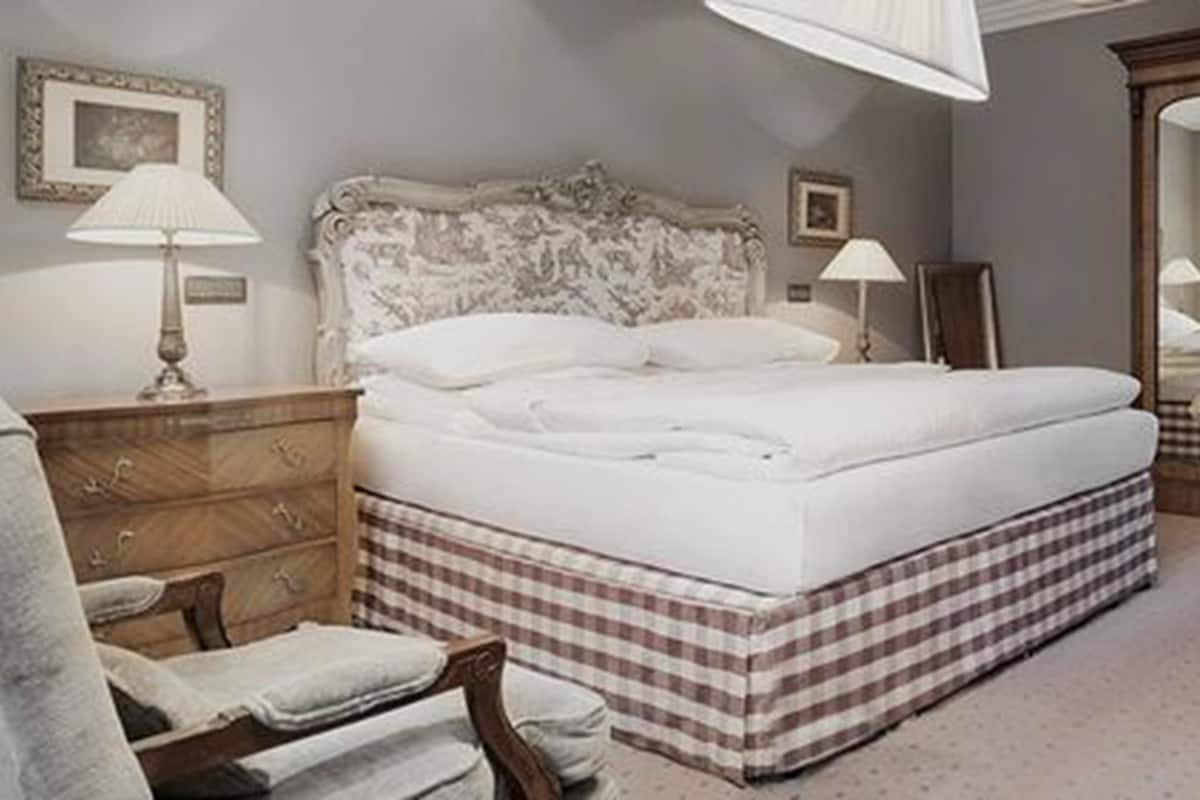 Suite junior | 1 habitación, ropa de cama de alta calidad y edredón