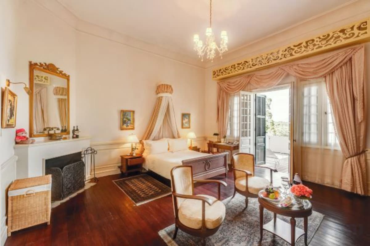 Luxury Room With Balcony