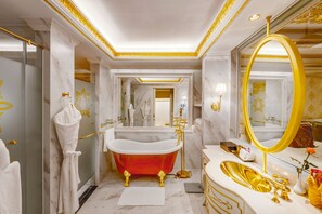 Royal Luxury Room - Afternoon Tea | Bathroom