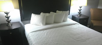 Carradoc Hall Hotel & Conference Center - Leesburg by The Red Collection
