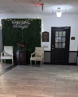 Reception - Carradoc Hall Hotel & Conference Center by The Red Collection (Leesburg)