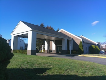 Carradoc Hall Hotel & Conference Center by The Red Collection