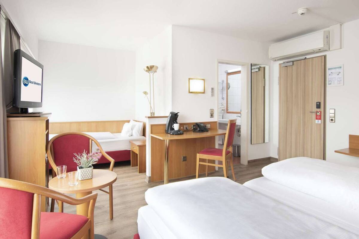 Minibar, in-room safe, blackout curtains, soundproofing