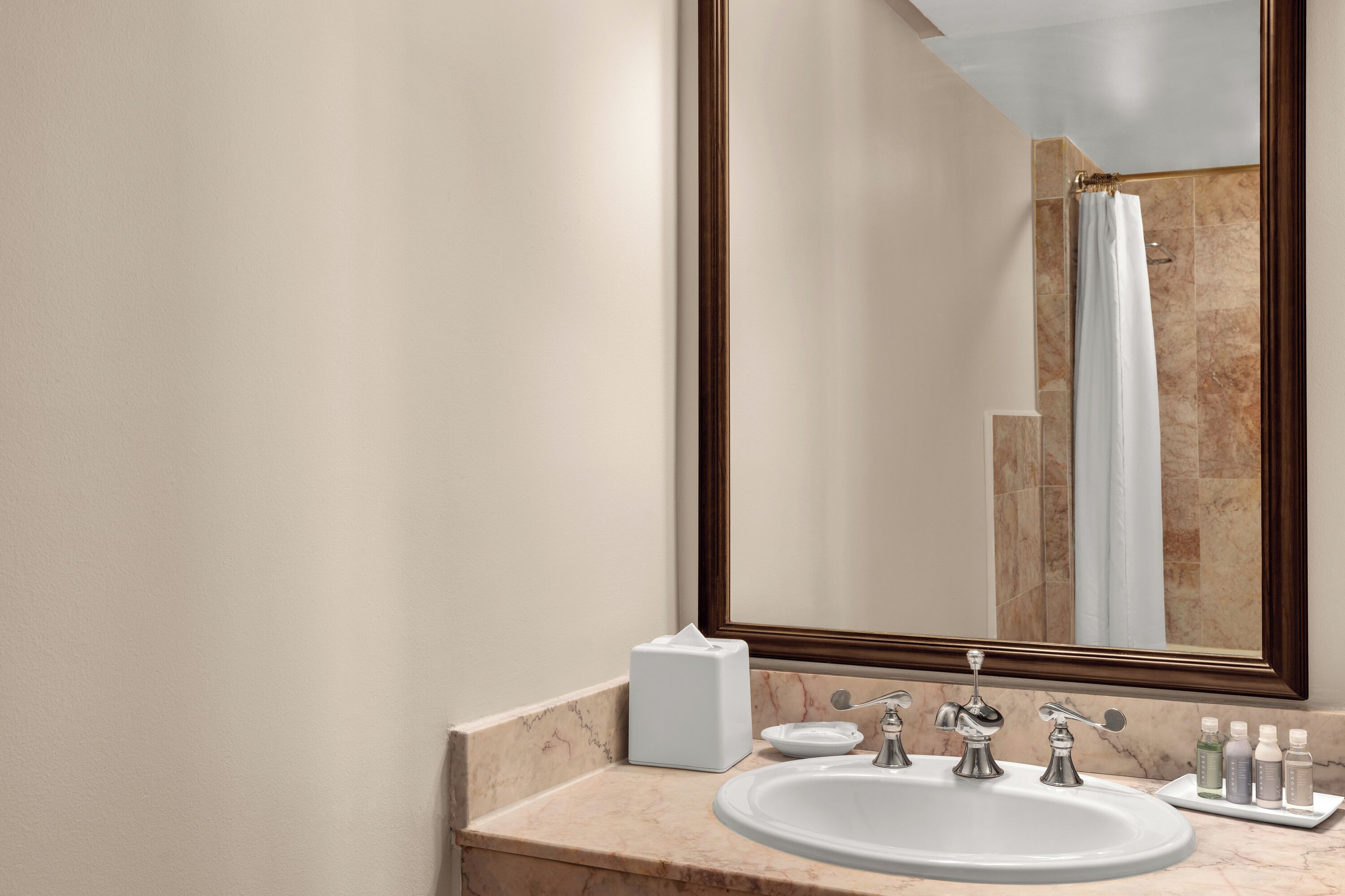 shower, free toiletries, hair dryer, bathrobes