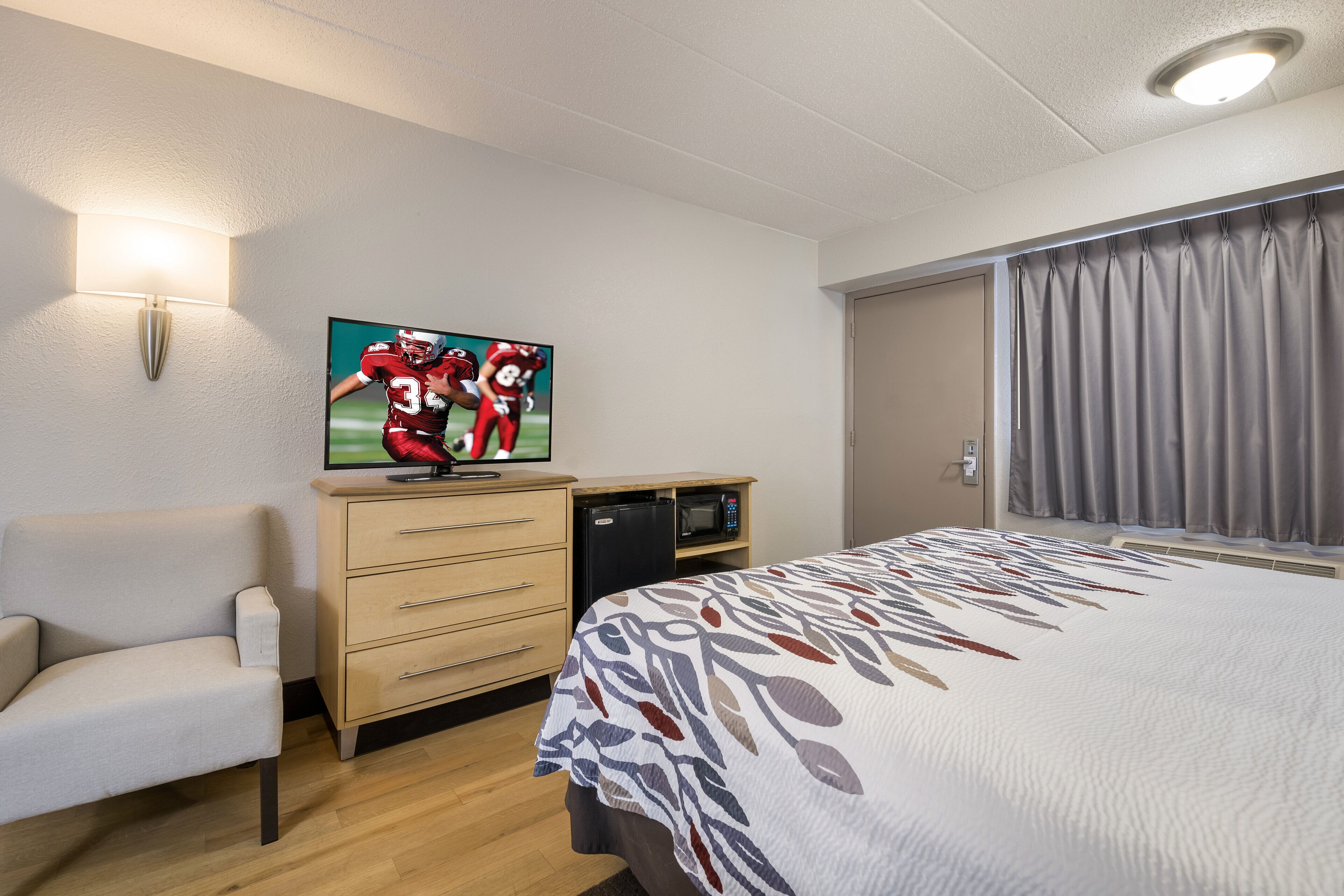 Photo - Red Roof Inn Rockford East - Casino District