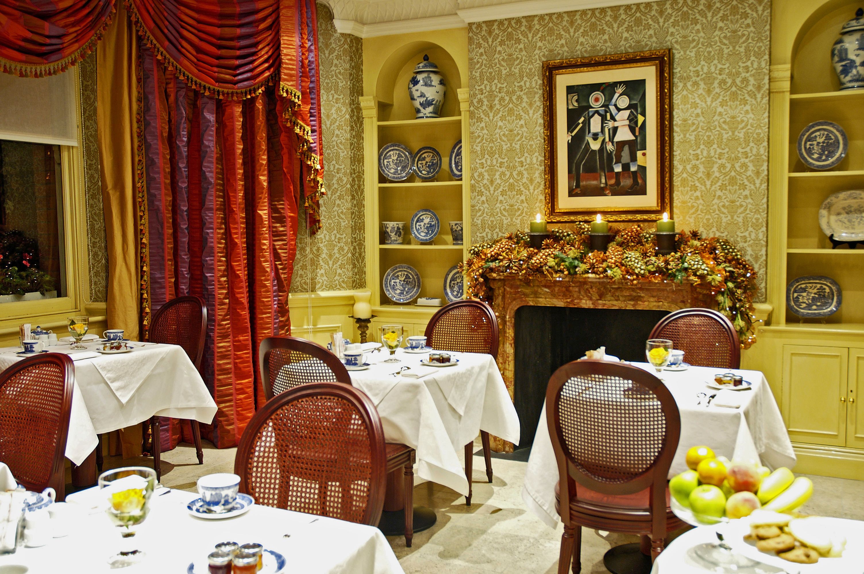 daily continental breakfast (gbp 21 per person)