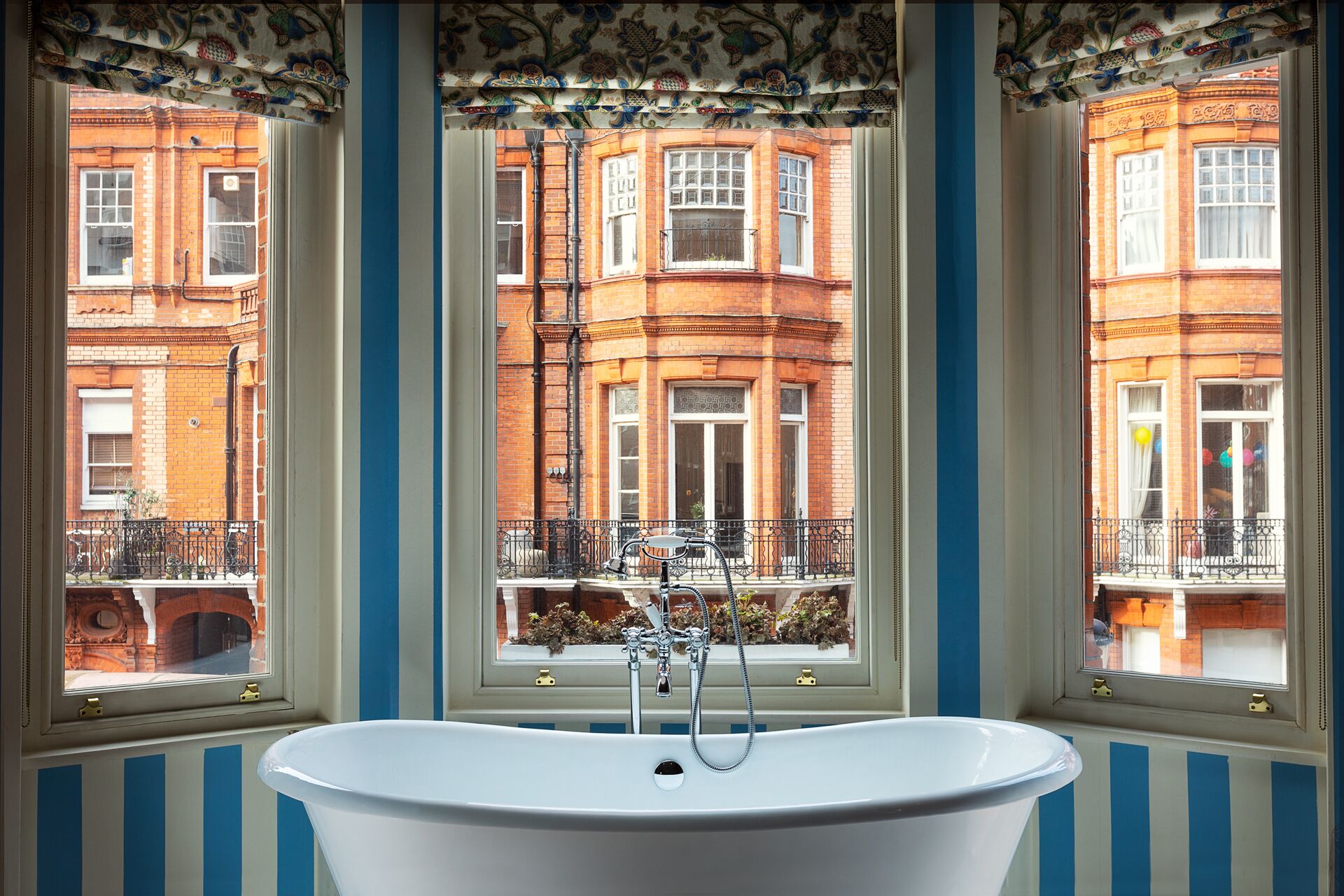 deluxe double room, balcony, city view | premium bedding, minibar, in-room safe, individually decorated