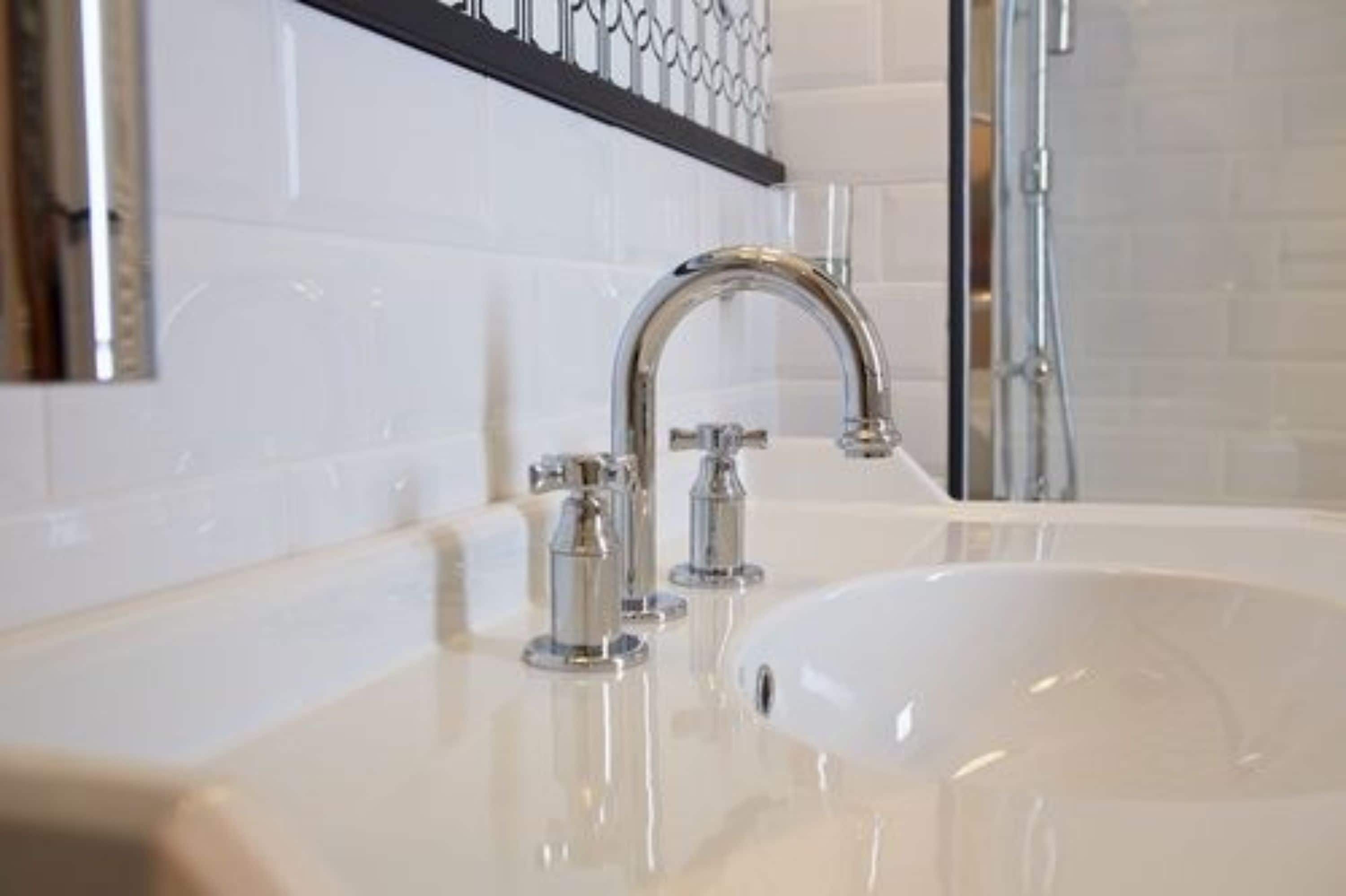 rainfall showerhead, hair dryer, bidet, towels