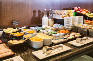 Daily buffet breakfast for a fee
