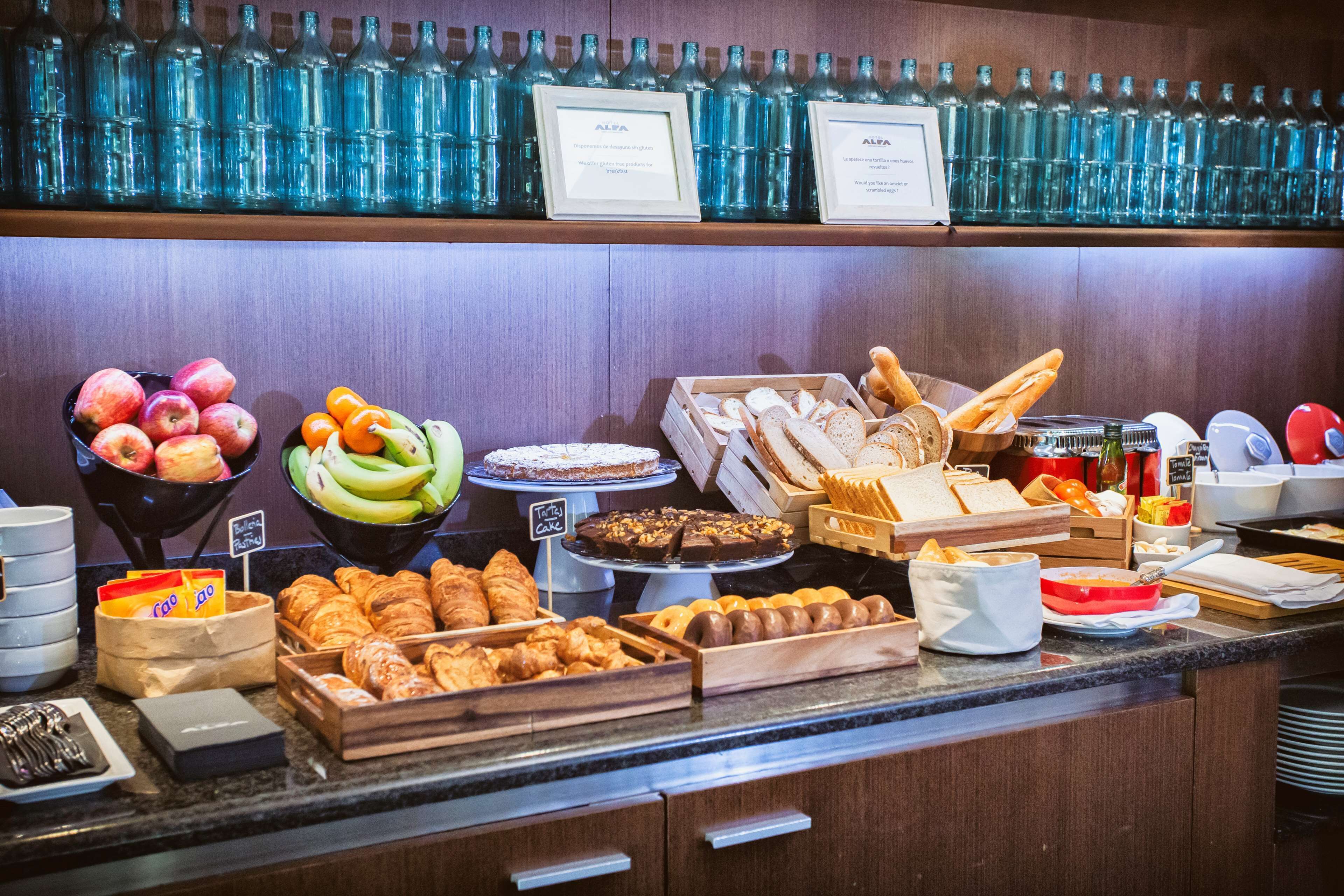daily buffet breakfast (eur 15.90 per person)