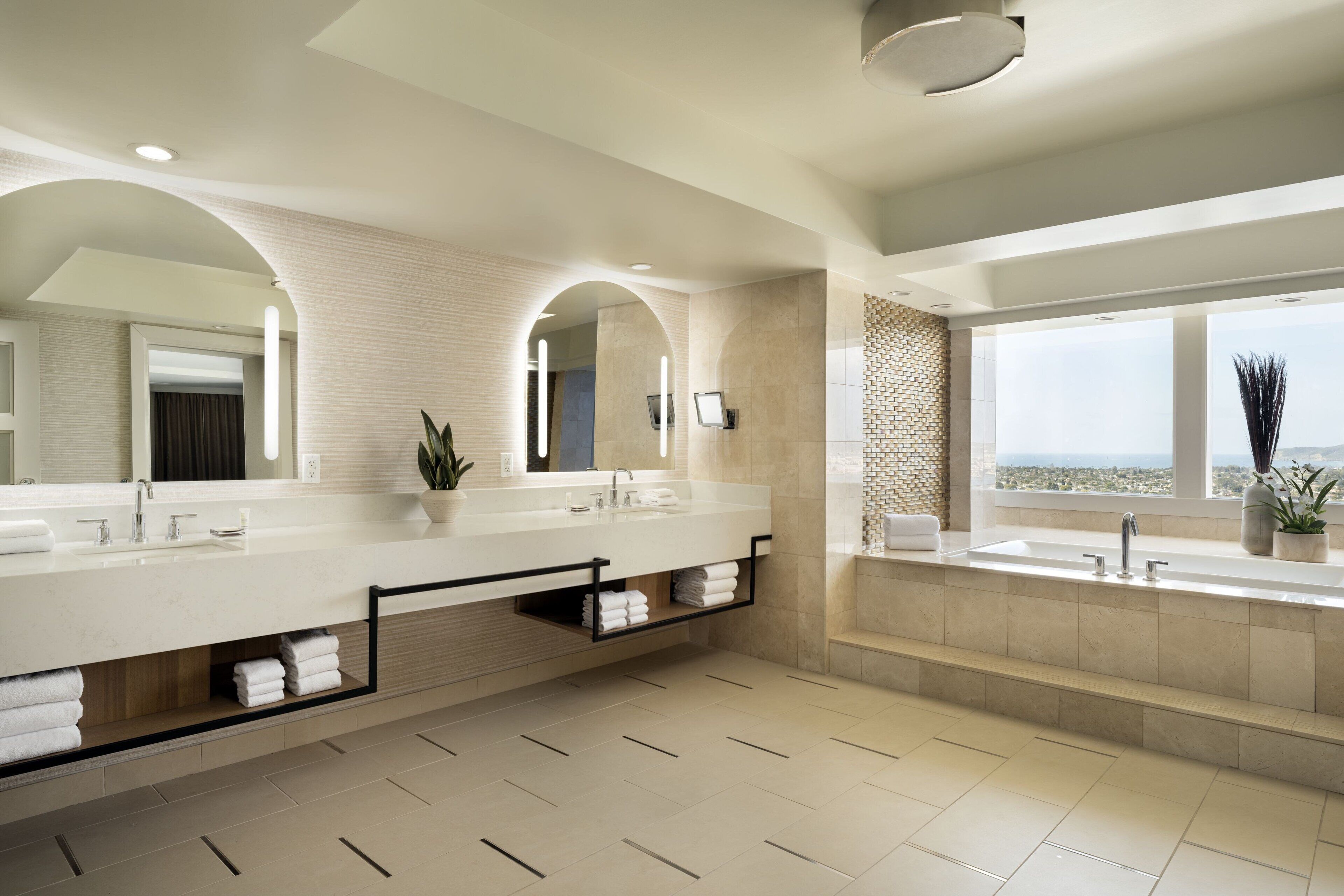 Photo - Marriott Marquis San Diego Marina