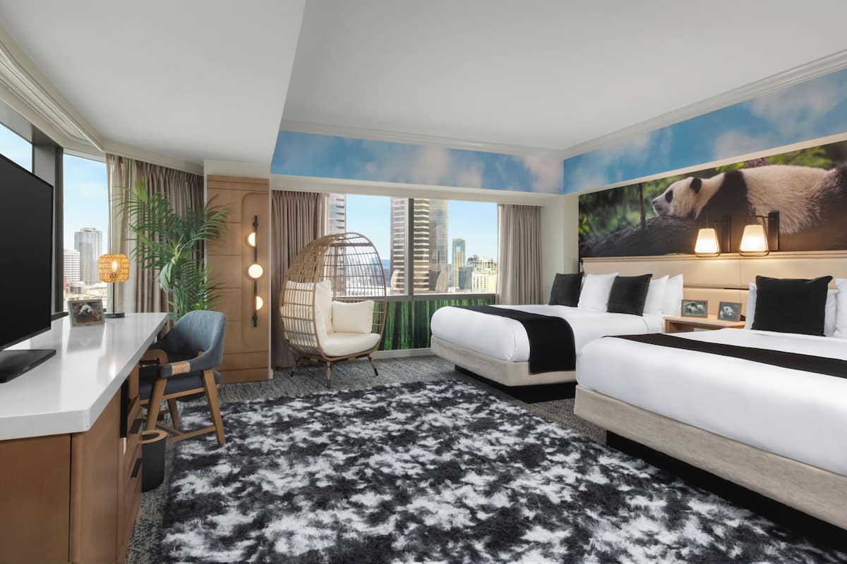 Chambre, 2 grands lits, non-fumeurs, vue ville | 1 chambre, literie de qualité supérieure