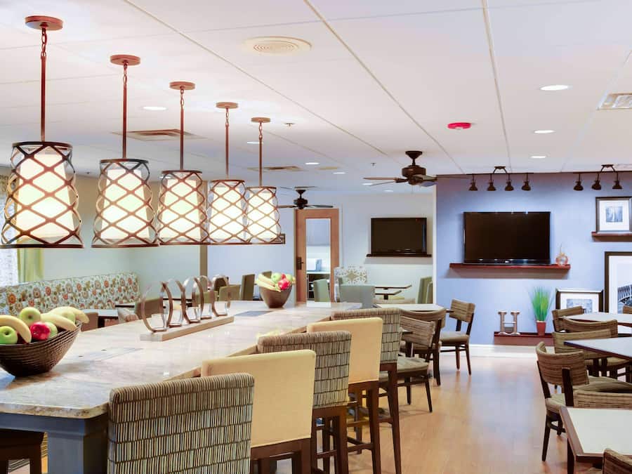 Dagelijks ontbijtbuffet inbegrepen