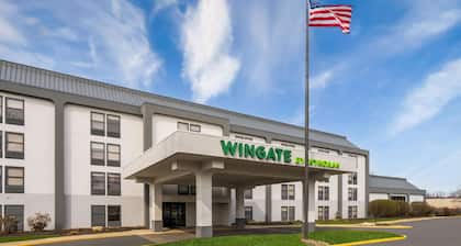 Wingate by Wyndham Cranberry