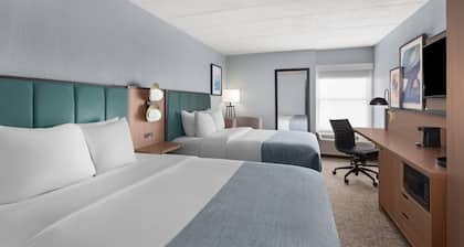 Wingate by Wyndham Cranberry