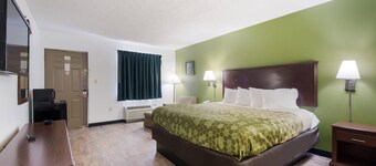 Econo Lodge Inn & Suites Knoxville East