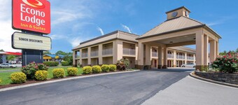 Econo Lodge Inn & Suites Knoxville East