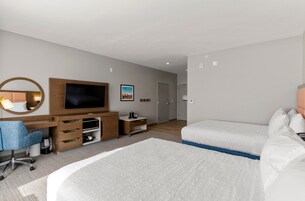 In-room safe, desk, iron/ironing board, free WiFi