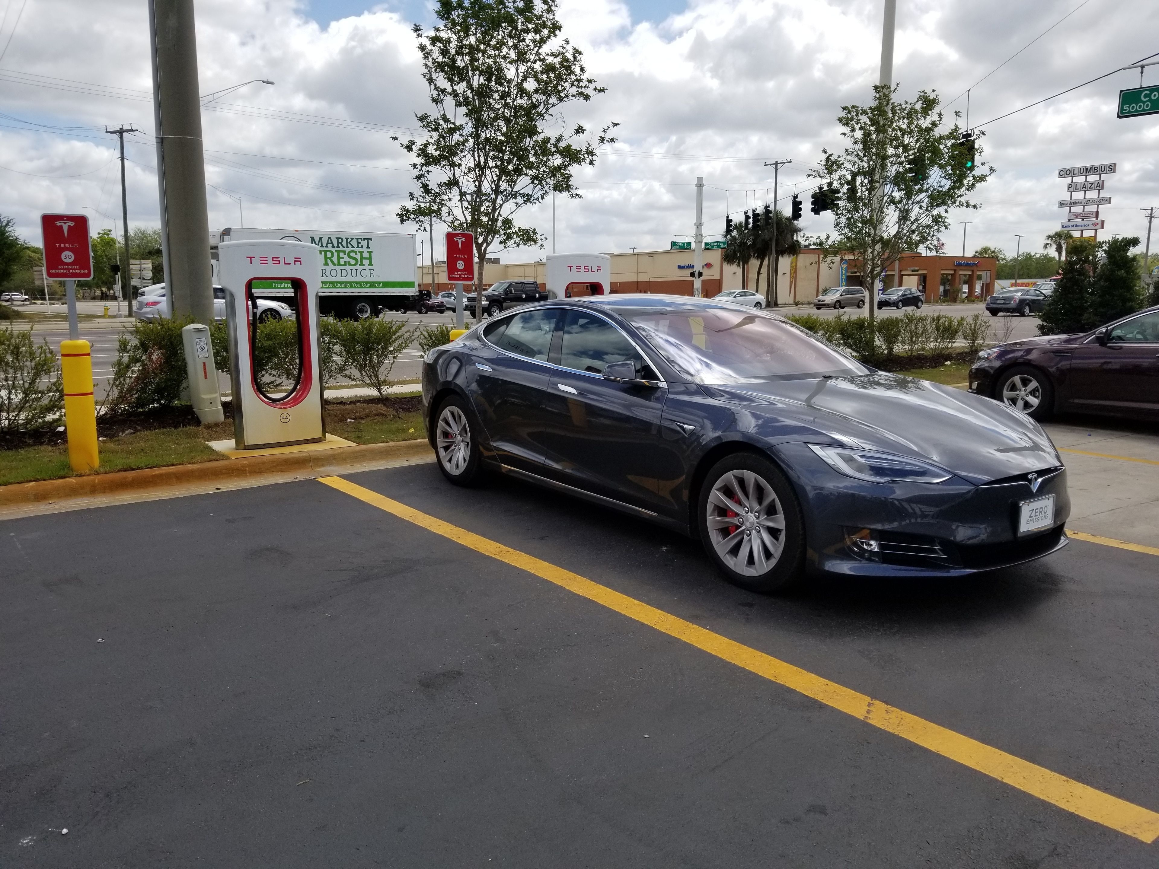 self-parking (surcharge)