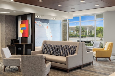 Interior entrance. Holiday Inn Express & Suites Tampa East - Ybor City by IHG