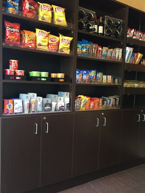 Snack bar