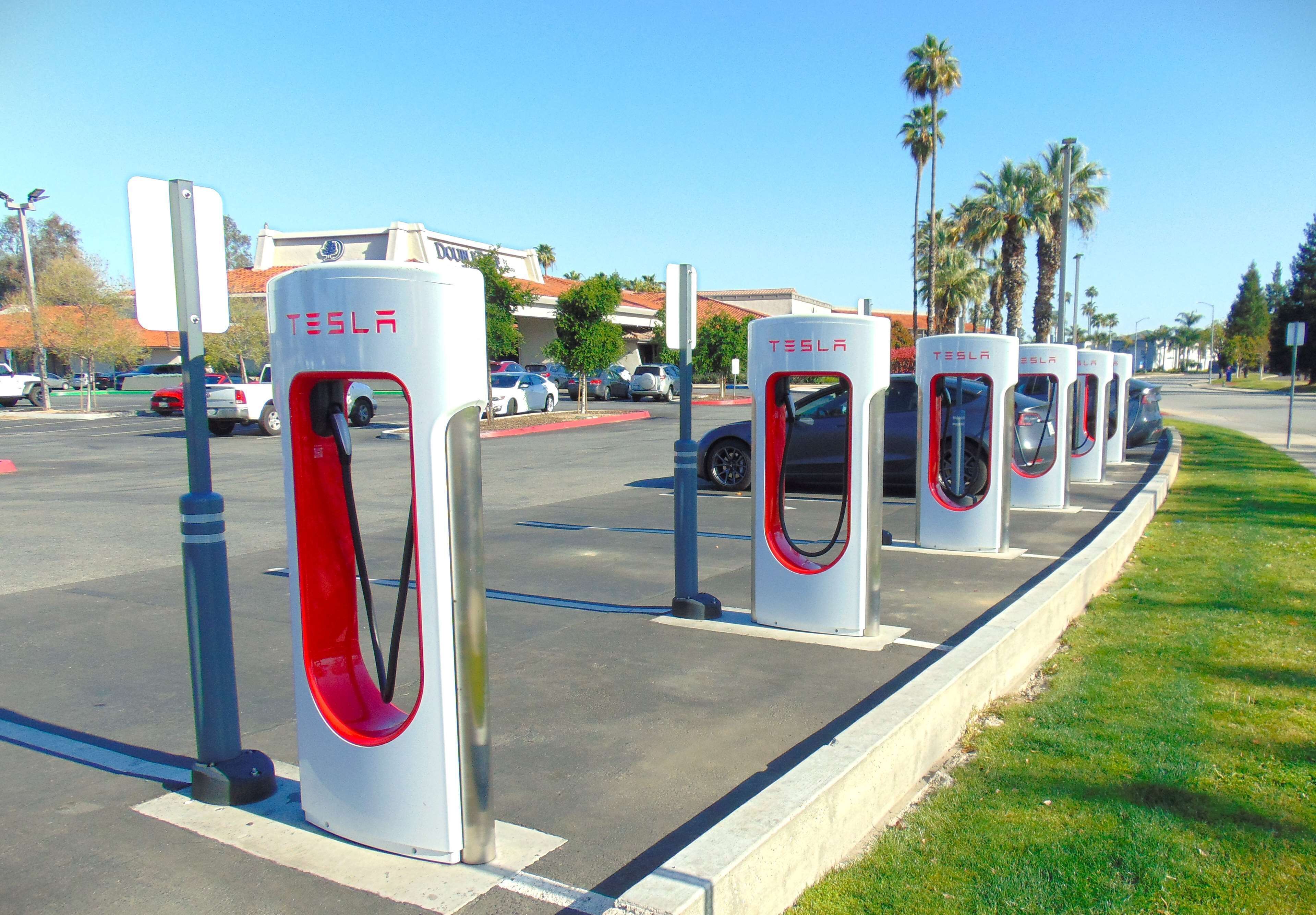 Foto - DoubleTree by Hilton Bakersfield