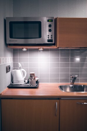 Habitación familiar | Cocina básica privada | Hervidor eléctrico