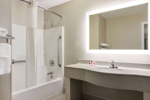 Ducha del cuarto de baño