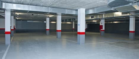 Estacionamiento: 18 por día