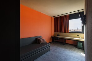Junior suite, 1 tweepersoonsbed | 1 slaapkamer, luxe beddengoed, donzen dekbedden, een minibar
