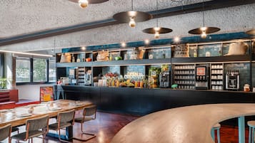 Mittagessen und Abendessen, internationale Küche