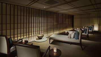 5 treatment rooms, massages