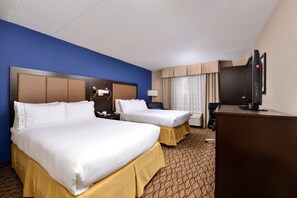 1 bedroom, desk, laptop workspace, blackout drapes