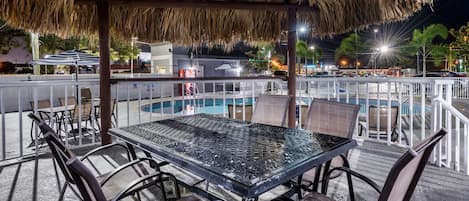 Piscine extérieure