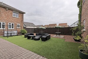 Outdoor banquet area - OYO The Baltimore Hotel (Middlesbrough)