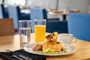 Daily cooked-to-order breakfast for a fee