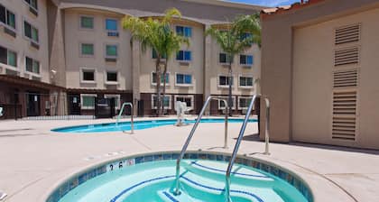 Holiday Inn Express Colton-Riverside North by IHG