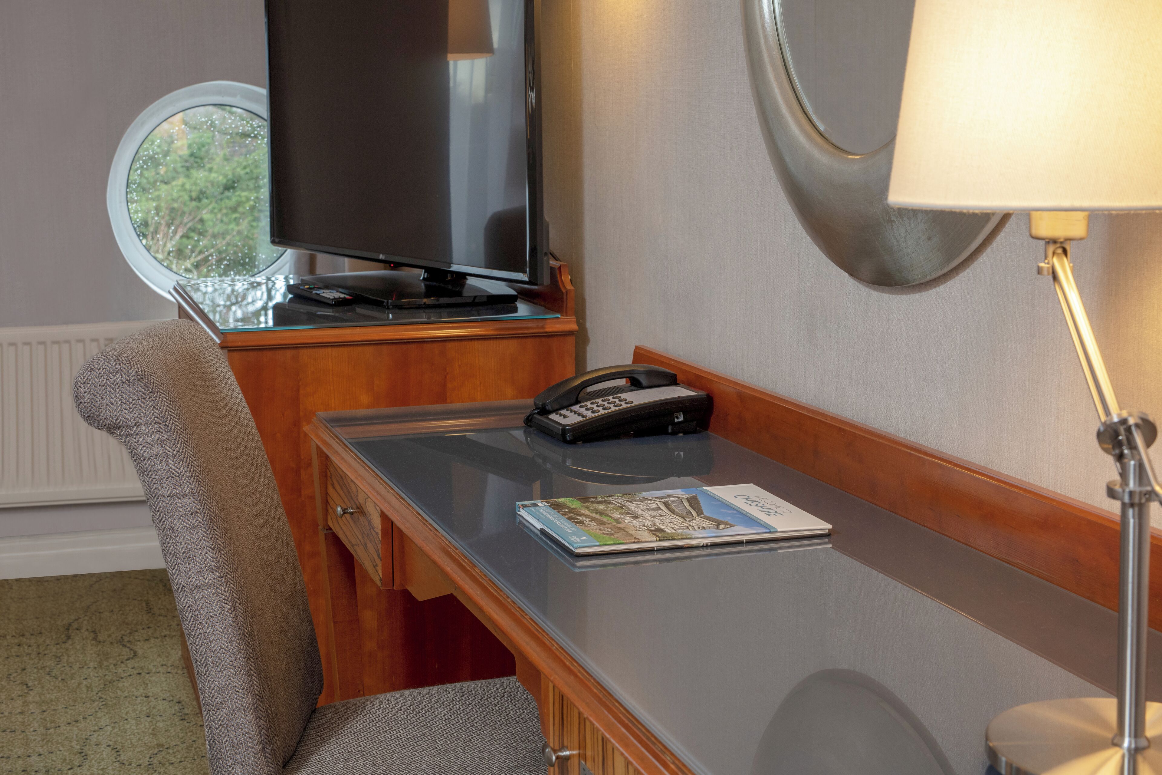 superior king room | 1 bedroom, in-room safe, desk, iron/ironing board