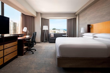 Down comforters, in-room safe, desk, laptop workspace at San Francisco Marriott Union Square