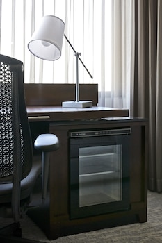 Down comforters, in-room safe, desk, laptop workspace at San Francisco Marriott Union Square