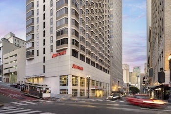 Hotel Exterior at San Francisco Marriott Union Square