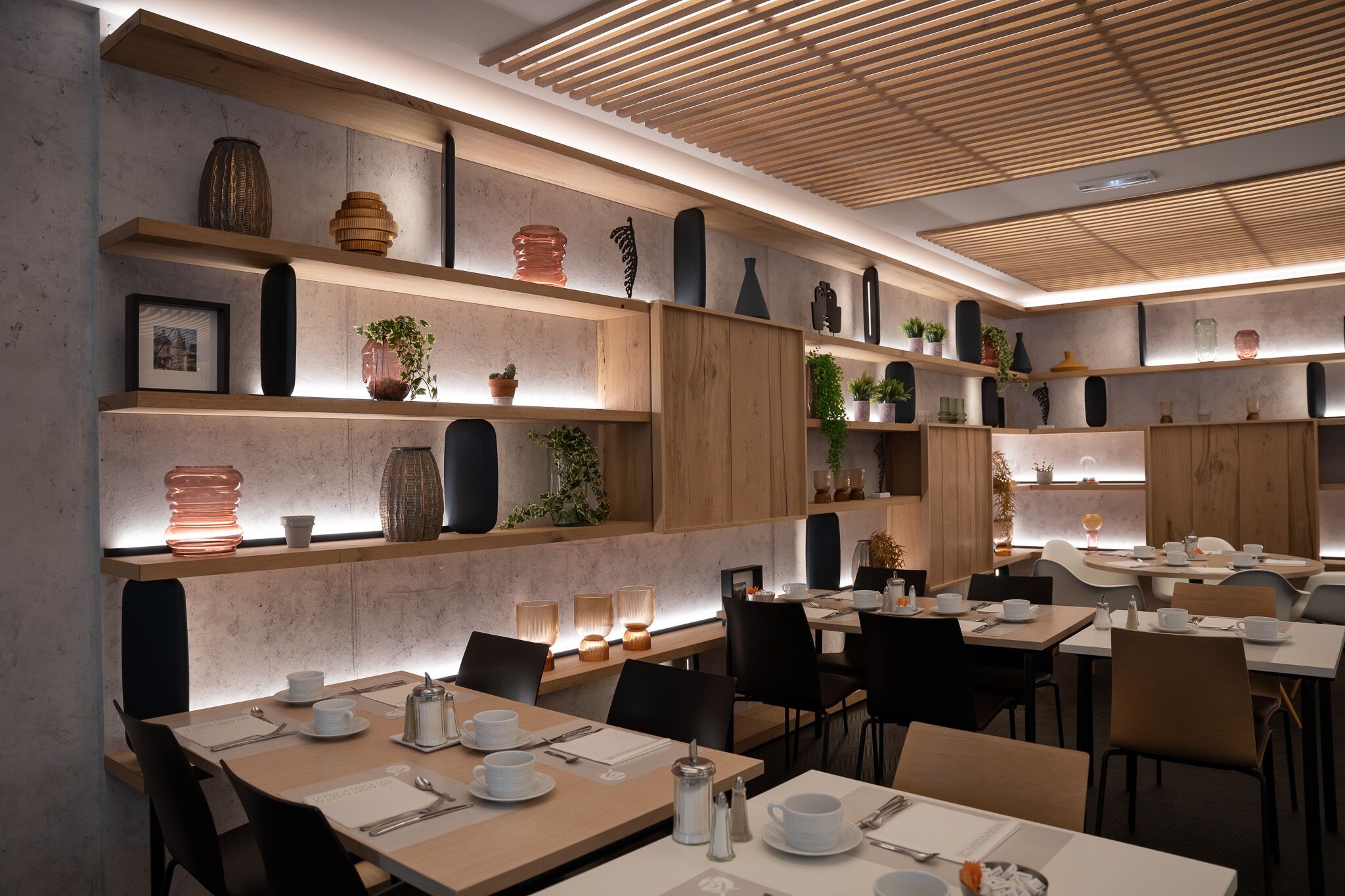 Daily buffet breakfast (EUR 20 per person)