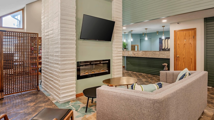 MainStay Suites Springfield South - Battlefield Rd