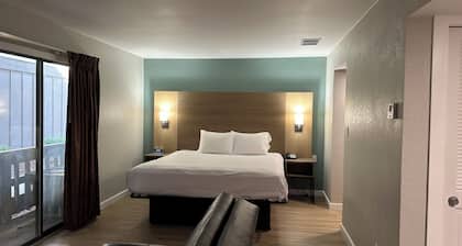 MainStay Suites Springfield South - Battlefield Rd