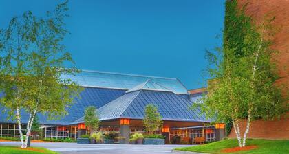 Crowne Plaza Minneapolis West by IHG