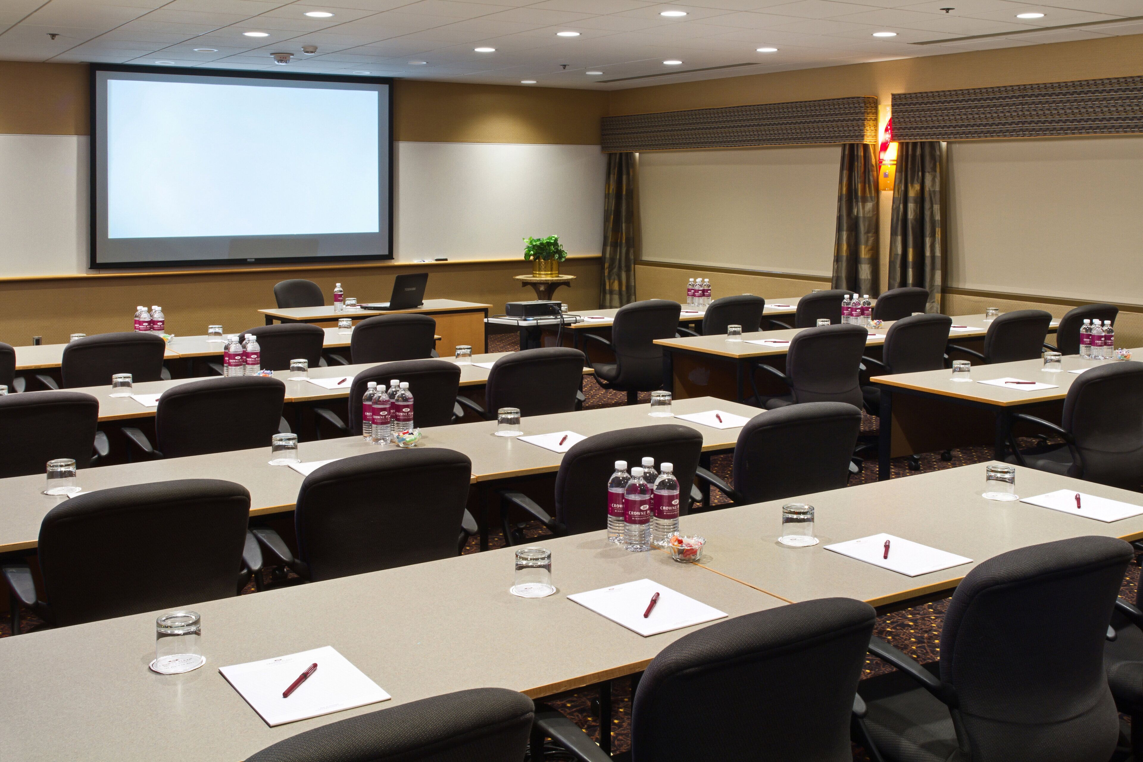 Foto - Crowne Plaza Minneapolis West by IHG