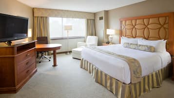 Standard Room, 1 King Bed | Premium bedding, desk, laptop workspace, soundproofing