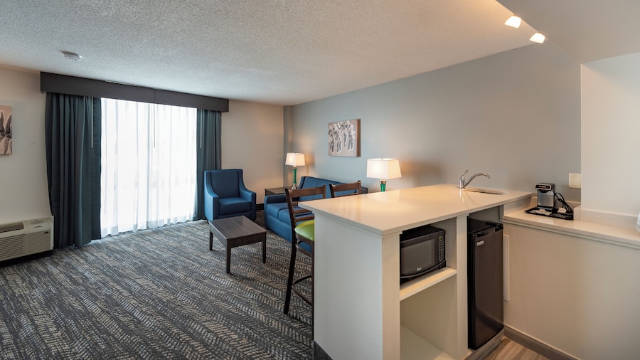 Best Western Plus Wausau Tower Inn